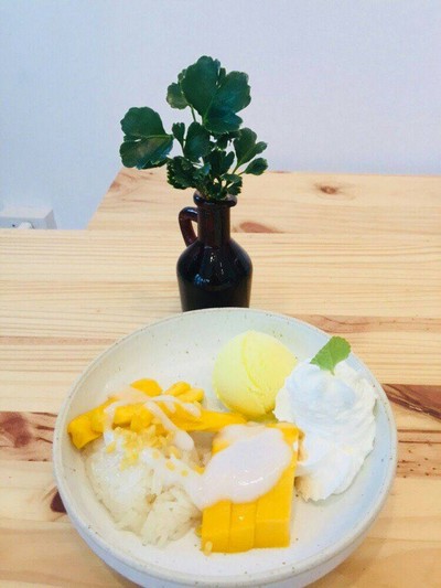 อาหาร หรือ เครื่องดื่ม