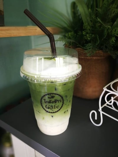 โกดังข้าว ไชยกุลฟาร์มเอาท์เลต