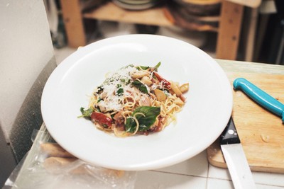 พาสต้าผัดน้ำมันมะกอก