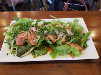 น้ำตกแซลมอนรมควัน