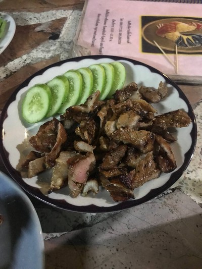 คอหมูย่าง