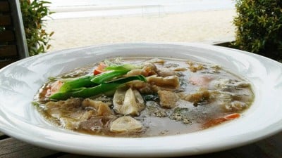 ก๋วยเตี๋ยวราดหน้าหมู