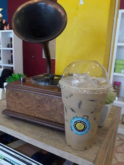 ลาเต้-เย็น