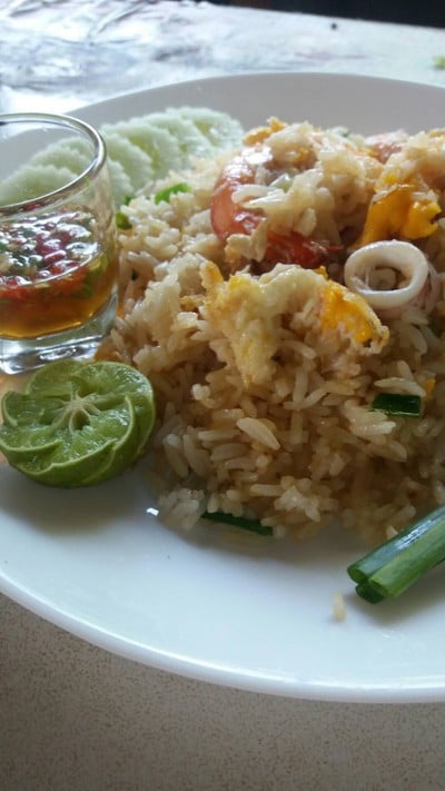 ข้าวผัดปู
