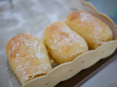 ขนมปังเนยสด ราคา 15 บาท