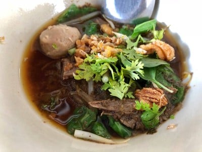 เส้นเล็กรวมเนื้อ