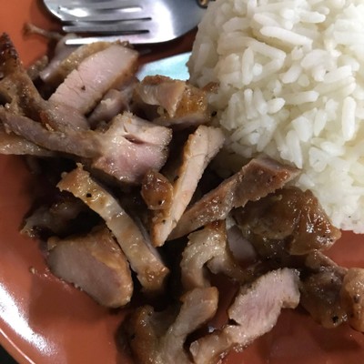 กิ่งผกาคอหมูย่าง