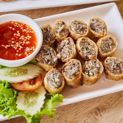 ใบเมี่ยง Cafe’ & Restaurant ม.ศิลปากร