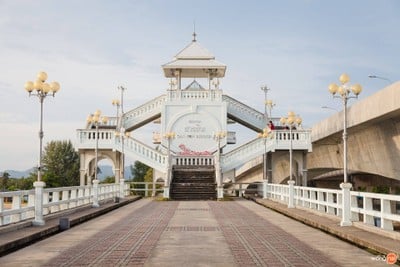 บรรยากาศ สะพานสารสิน