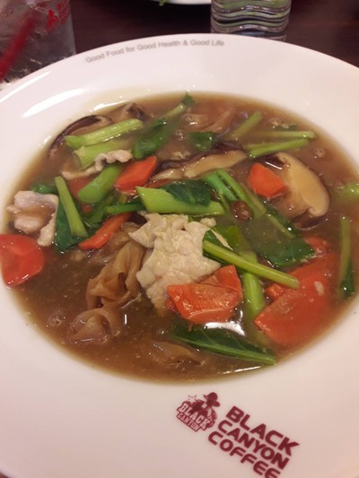 ราดหน้าหมู