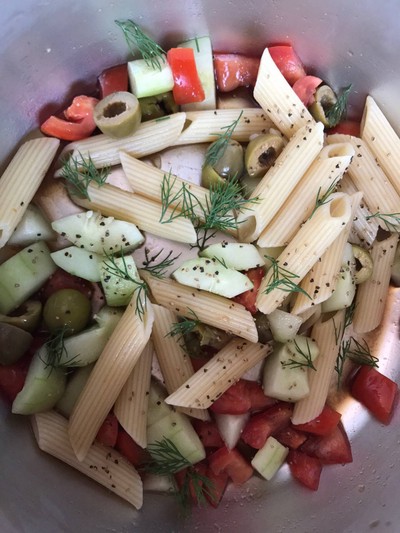 วิธีทำ Pasta Salad with Balsamic Dressing  สลัดพาสต้า