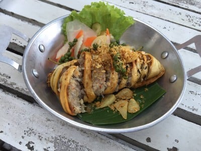 เมนูของร้าน ประชาสโมสร