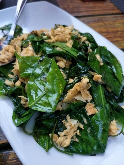 ผักเหมียงผัดไข่