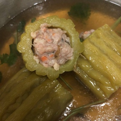 แกงจืดมะระยัดไส้หมูกับวุ้นเส้น