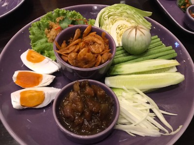 น้ำพริกกุ้งเสียบ