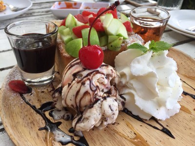 ฮันนี่โทส