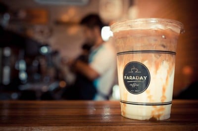 เมนูของร้าน Faraday Coffee
