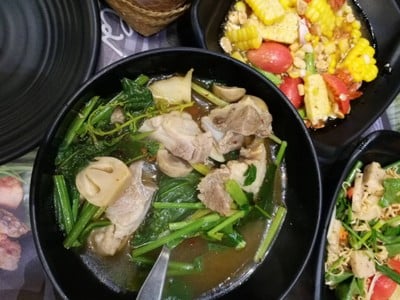 ต้มแซ่บซี่โครงอ่อน