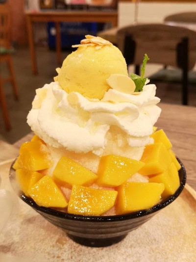 อาหาร หรือ เครื่องดื่ม