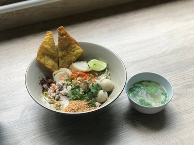 ก๋วยเตี๋ยว