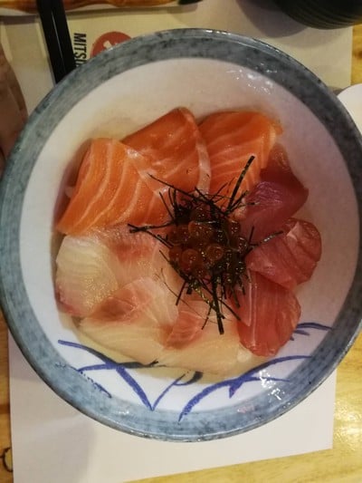 อาหาร หรือ เครื่องดื่ม