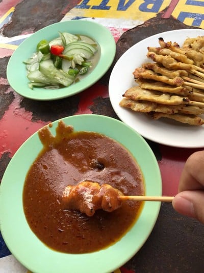 เมนูของร้าน หมูสะเต๊ะพิชัย