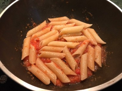 วิธีทำ Fresh Tomato Pasta with Grilled Eggplant 