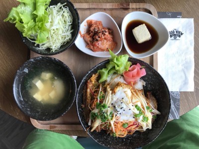 ข้าวหมูทอดทงคัสซึ