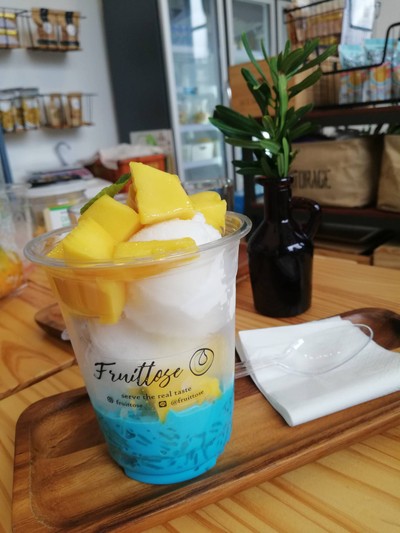 อาหาร หรือ เครื่องดื่ม