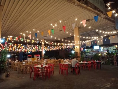 บรรยากาศ โรตีป้าหนอม ล่าสุด