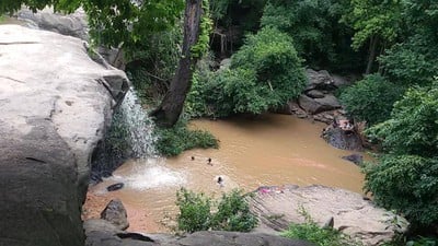 บรรยากาศ น้ำตกบ๋าหลวง