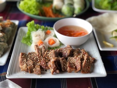 เนื้อ/หมูย่างเส้นหมี่