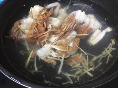 วิธีทำ ปูม้าผัดพริกขี้หนูสวน วิธีทำ ปูม้าผัดพริกขี้หนูสวน