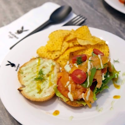 เมนูของร้าน Playboy Cafe บ้านกลางเมือง