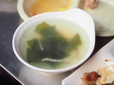 อาหาร หรือ เครื่องดื่ม