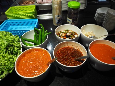 อาหาร หรือ เครื่องดื่ม