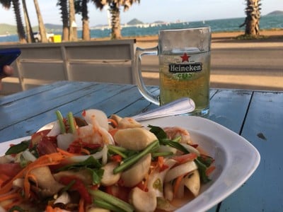 ยำเห็ดออรินจิกุ้งสด