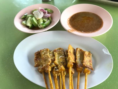 หมูสะเต๊ะ