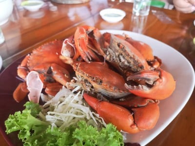 เมนูของร้าน ครัวใบไม้ชายคลอง