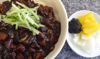 짜장면/짜장밥 จาจังมยอน Jjajangmyeon/Jjajangbap/Noodles With Blackbean Paste