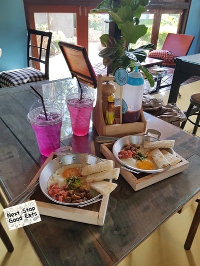 อาหาร หรือ เครื่องดื่ม