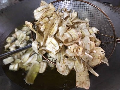 วิธีทำ กล้วยฉาบทอดกรอบ วิธีทำ กล้วยฉาบทอดกรอบ