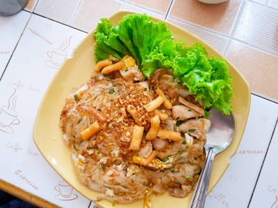 ก๋วยเตี๋ยวคั่วไก่