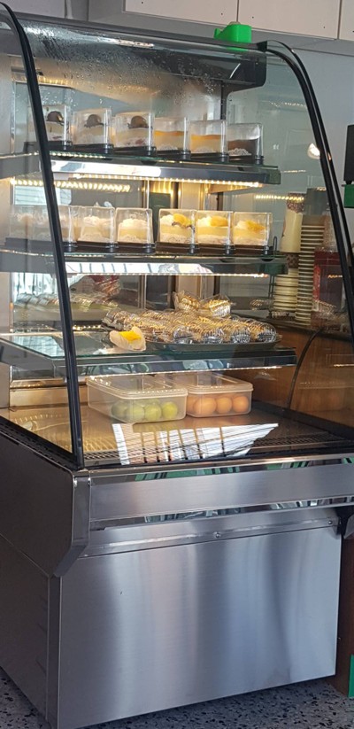 อาหาร หรือ เครื่องดื่ม