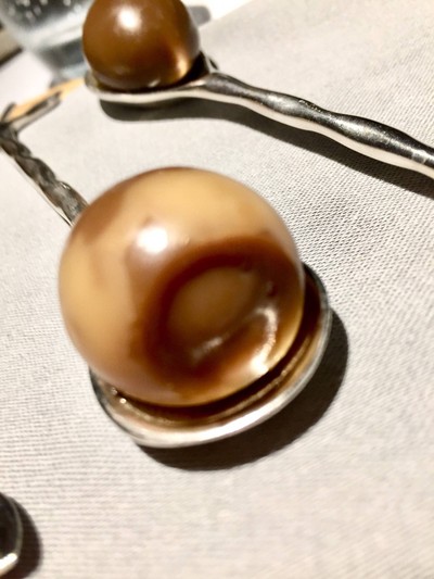 ไข่นกกระทาหมักใบชาอูหลง