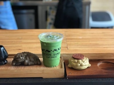 เมนูของร้าน Seven Suns The Commons