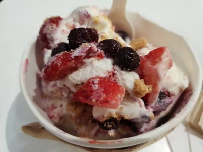 Cold Stone Creamery (โคลด์สโตนครีมเมอรี่) เซ็นทรัล พลาซ่า ปิ่นเกล้า Cold Stone Creamery (โคลด์สโตนครีมเมอรี่) เซ็นทรัล พลาซ่า ปิ่นเกล้า