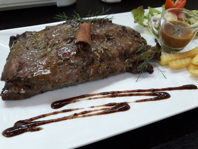 ซี่โครงหมูชินนาม่อน