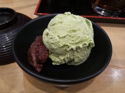 ไอศกรีมชาเขียวถั่วแดง