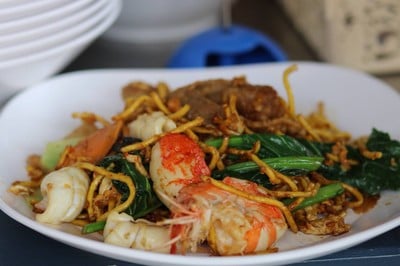 สตรีทฟู้ดหอเจี๊ยะ ศาลายา